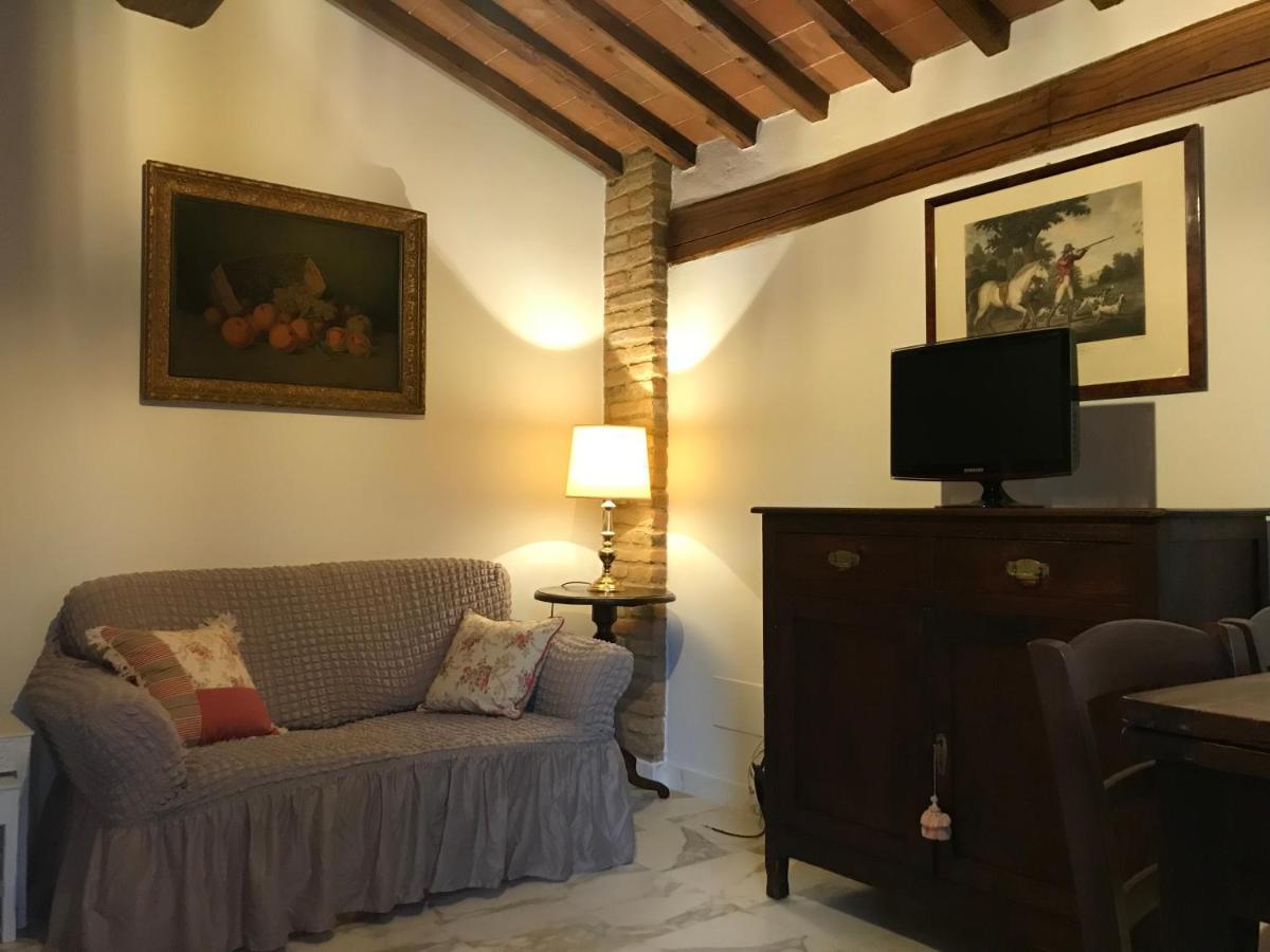 La Perla Tra Gli Ulivi Leilighet Siena Eksteriør bilde