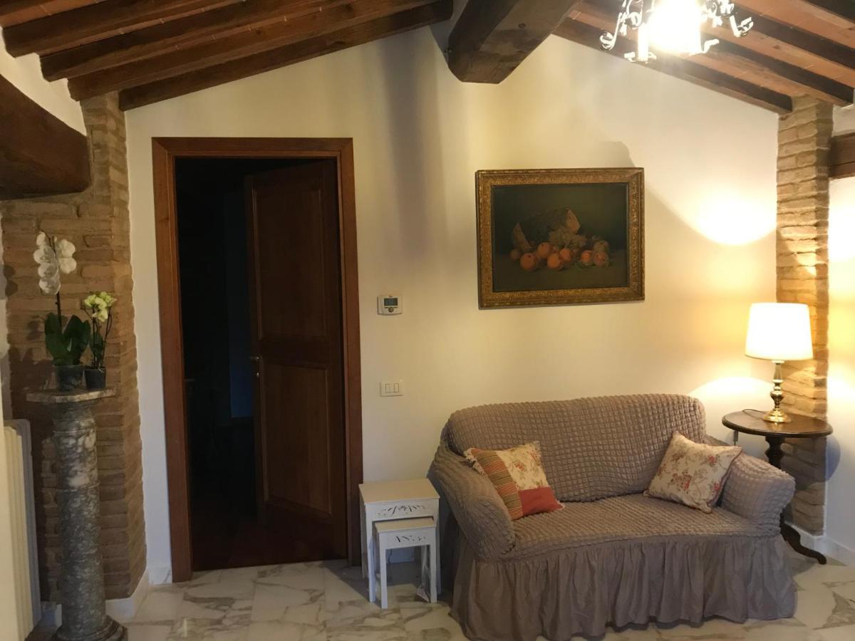 La Perla Tra Gli Ulivi Leilighet Siena Eksteriør bilde